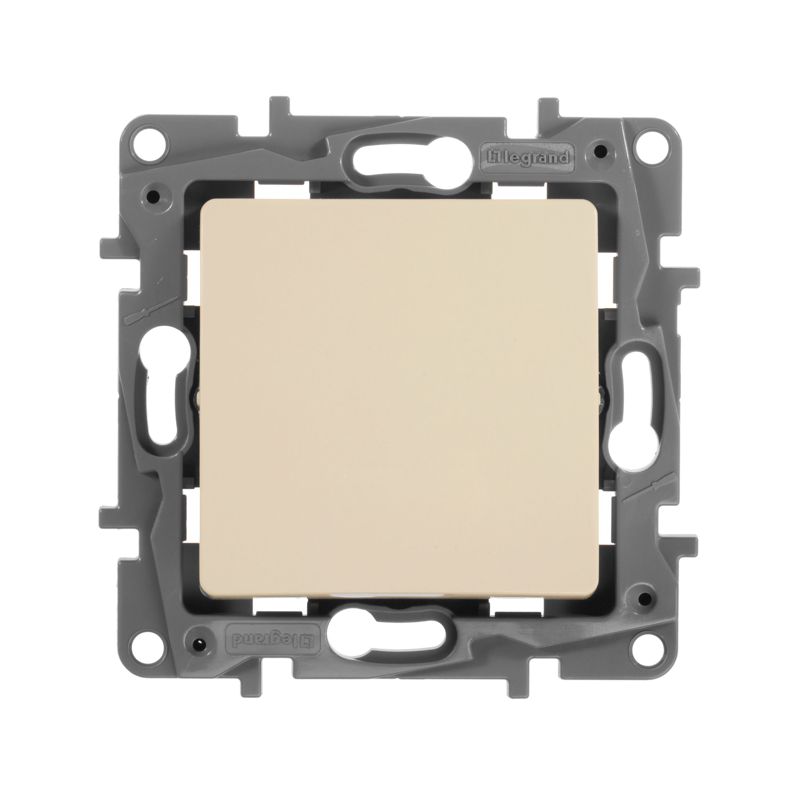 Переключатель 1-кл. СП Etika 10А IP20 250В 10AX безвинтов. зажимы механизм сл. кость IEK 672305