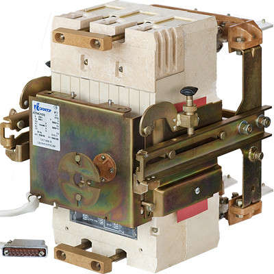 Выключатель автоматический 3п 250А А3794С УХЛ3 690В выдвижн. ручн. дистанц. привод Контактор 1026420