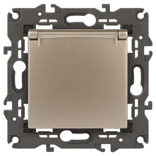 Розетка 1-м СП Эра Elegance 14-2103-04 16А IP20 16AX 250В 2P+E Schuko защ. шторки с крышкой шампань Эра Б0034281