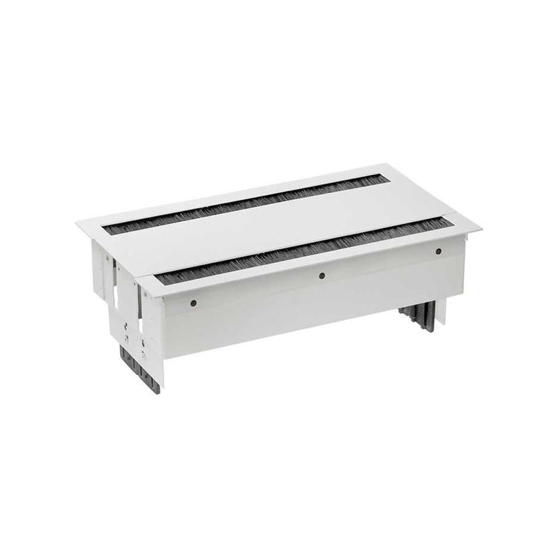 Блок розеточный врезной с крышкой двухсторон. ввод щетка 2х2P+E 10 пустых мод. бел. Simon 400 46601000-130