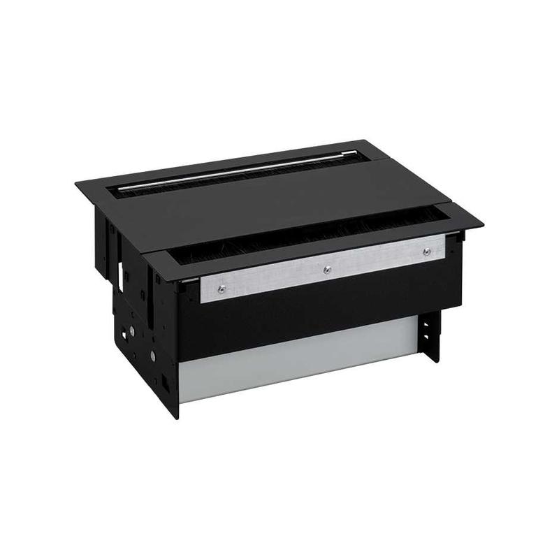 Блок розеточный врезной с крышкой двухсторон. ввод щетка 6х2P+E 2 пустых мод. черн. Simon 400 46403000-138