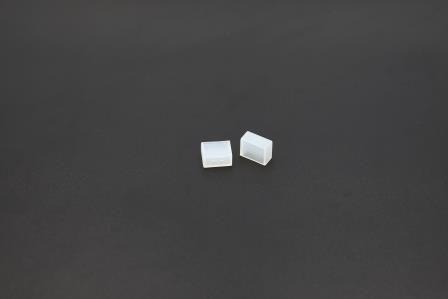 Крышка силиконовая торцевая для LED ленты 9.6Вт 8мм с двумя отверстиями для вывода проводов VARTON V4-R0-70.0007.KIT-0082