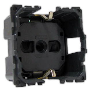 Розетка 1-м СП Celiane 16А IP20 250В 2P+E защ. шторки немецк. стандарт на винтах механизм сер. Leg 067152