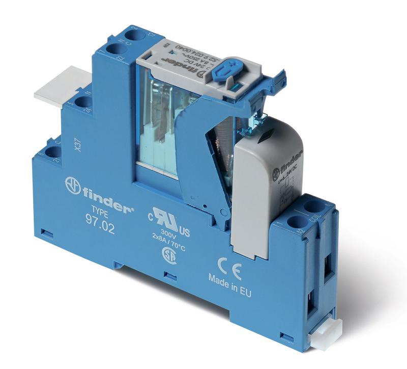 Модуль интерфейсный (сборка 46.52.8.120.0040 + 99.02.0.230.98 + 97.02SPA) электромеханич. реле 2CO 8А AgNi 120В AC IP20 винт. клеммы пластик. клипса LED + варистор кнопка тест + мех. индикатор FINDER 4C0281200060SPA