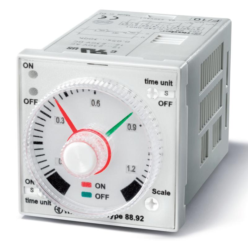 Таймер 1-функциональный (LI) монтаж на панель или в розетку 8-штырьковый разъем 12…240В AC/DC 2CO 5А регулировка времени 0.05с…100ч IP40 FINDER 889202400001PAS