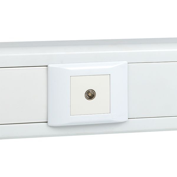 Розетка телевизионная TV 2мод. EKF E2MA00-027-10