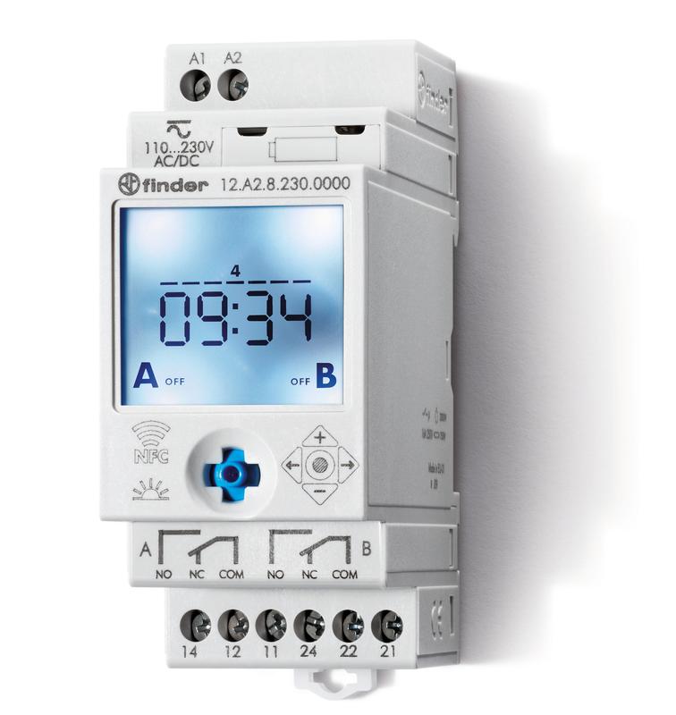 Реле времени цифровое недельное 16А 24В AC/DC 1CO NFC 35мм IP20 монтаж на рейку 35мм FINDER 12A200240000PAS