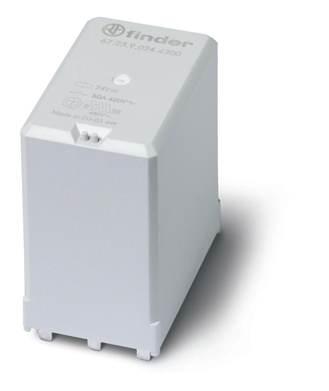 Реле силовое электромеханич. монтаж на печатную плату 3NO 50А AgSnO2 (зазор >/=3мм) 12В DC RTII версия допускающая коммутацию 100 А при помощи трех контактов подключенных параллельно опции: нет FINDER 672390124300S