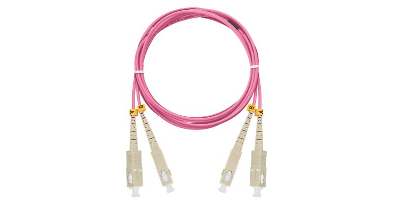 Шнур волоконно-оптический соединительный многомод. 50/125мкм стандарта ОM4 SC/UPC-SC/UPC двойн. LSZH нг(A)-HFLTx 2мм маджента 2м NIKOMAX NMF-PC2M4C2-SCU-SCU-002