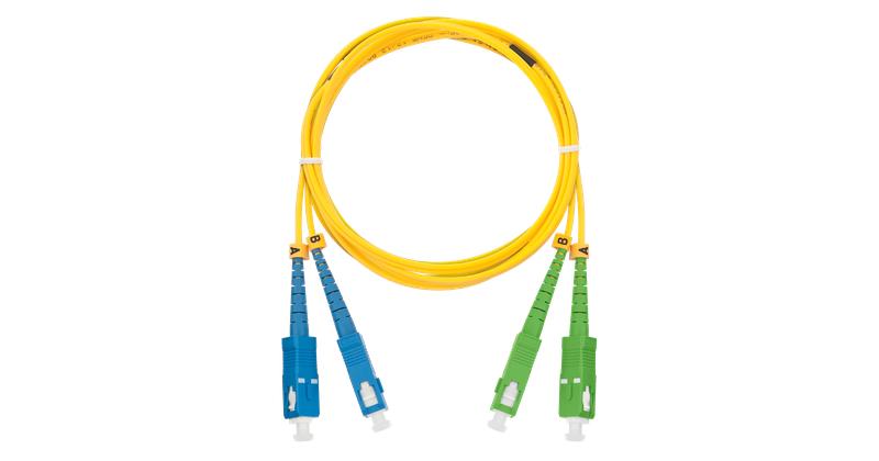 Шнур волоконно-оптический переходной одномод. 9/125мкм стандарта OS2SC/UPC-SC/APC двойн. LSZH нг(A)-HFLTx 2мм 1м желт. NIKOMAX NMF-PC2S2C2-SCU-SCA-001