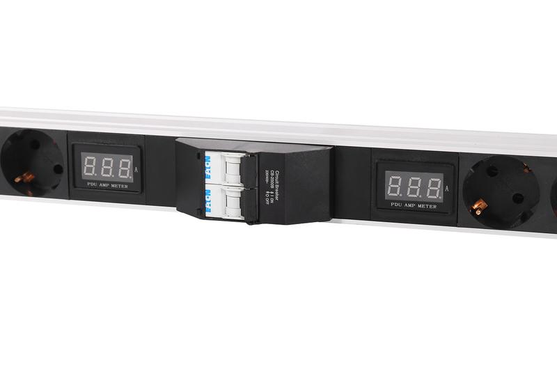 Блок распределения питания R-32-24S-A-AM-1820-K 24хSchuko 32А базов. вертикал. клем. колодка Rem 1467465