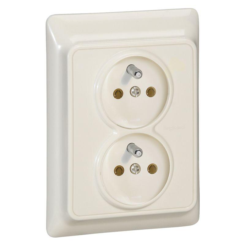 Розетка 2-м СП Kaptika 16А IP20 2х2P+E с заземл. немецк. стандарт сл. кость Leg 782143