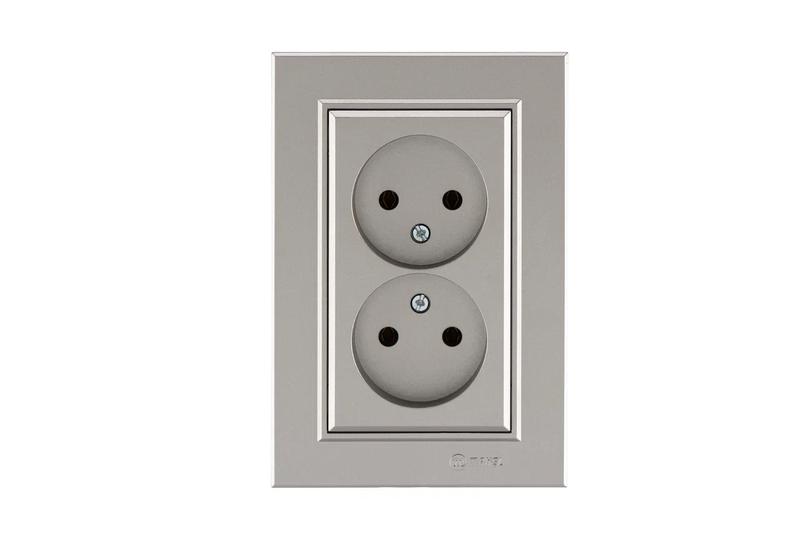 Розетка 2-м СП Karea 10А IP20 б/з зел. Makel 56052017