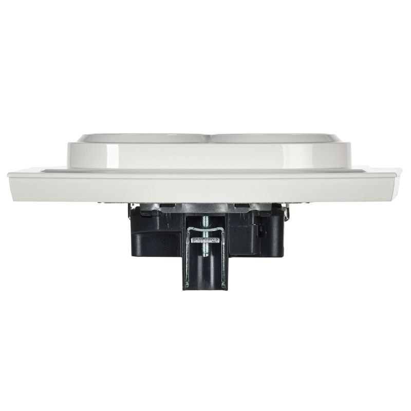 Розетка 2-м СП BRITE РС12-3-БрБ 16А в сборе с заземл. без защ. шторок бел. IEK BR-R21-16-K01-F