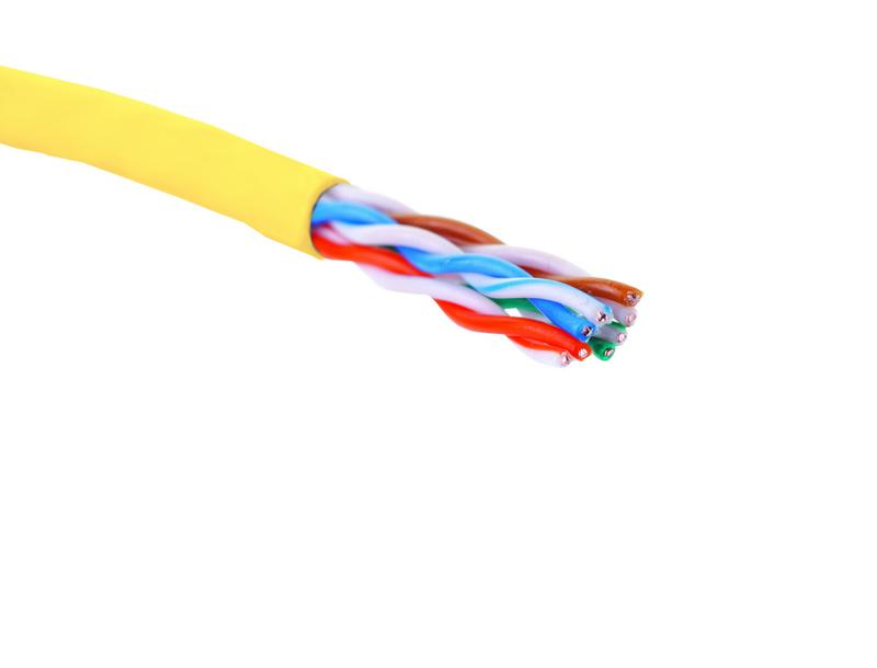 Кабель U/UTP кат.5E 4 пары 24 AWG нгA-HF внутр. прокладки желт. коробка (305м) Eurolan 19C-U5-12YL-B305