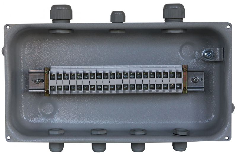 Коробка клеммная У-615 У2 20 клемм IP54 (пластиковые вводы PG) Электротехник ET003156