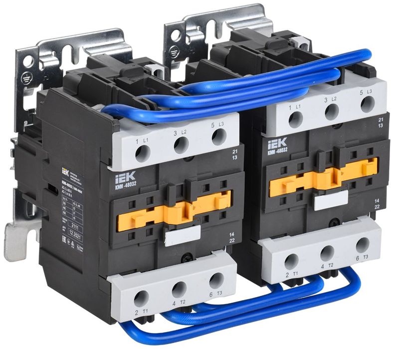 Контактор КМИ-48032 реверс 80А 400В/АС3 2НО 2НЗ KARAT IEK KKM43-080-400-22-1