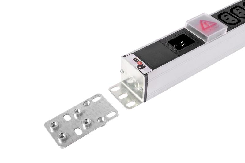 Блок розеток вертикальный 1ф Rem-16 16А выкл. 48 C13 1420мм вх. C20 IEC 320 R-16-48C13-V-1420 Rem 1891600