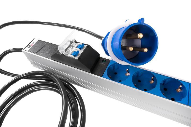 Блок розеток вертикальный Rem-32 1ф 32А 2 авт. инд. 20 S 1420мм вх. IEC 309 шнур 3м R-32-20S-A-I-1420-3-2P Rem 1893562