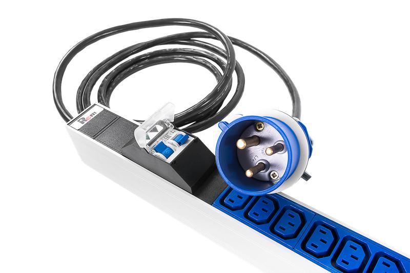 Блок розеток вертикальный Rem-32 1ф 32А 2 авт. инд. 36 C13 1420мм вх. IEC 309 шнур 3м R-32-36C13-A-I-1420-3-2P Rem 1893564