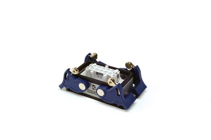 Розетка низкая 4-фиксатора для панели 10 полюсов 16А EMAS EBM10PM44