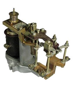 Реле контроля тока РЭВ-830 У3 4А DC IP00 Электротехник ET008948