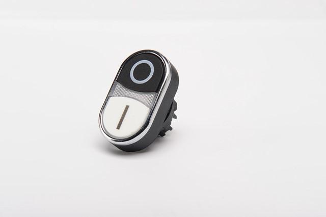 Головка для кнопки сдвоенной ровной черн./бел. EMAS BDK20HB