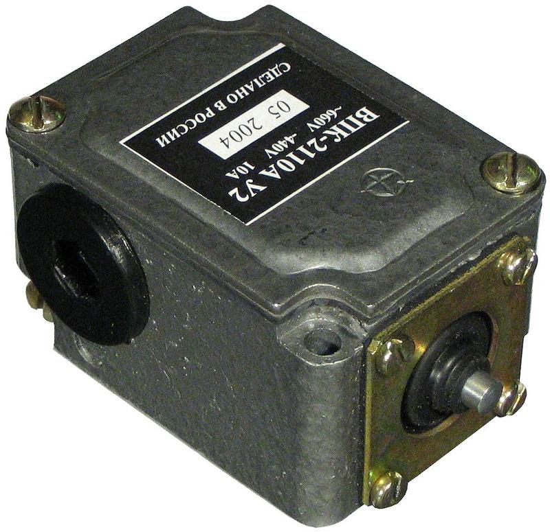 Выключатель путевой конечный ВПК-2110Б У2 1НО+1НЗ 10А IP67 толкатель A8014-80085152