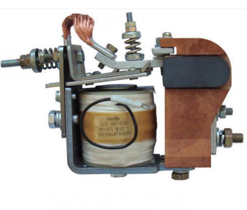 Контактор КМ-4100 48В DC мягкие выводы распол. слева (102.100.905) ЧЭАЗ A8119-34128170