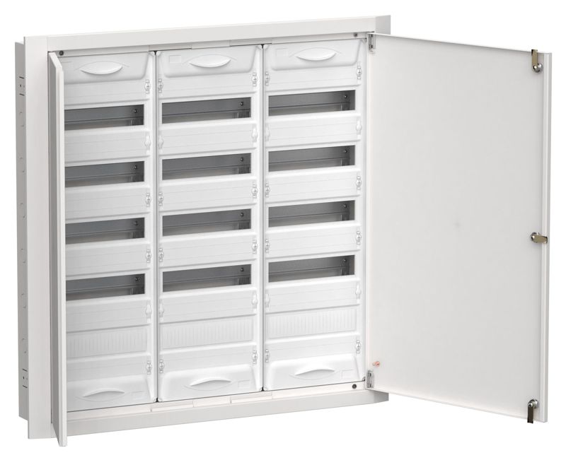 Корпус ЩРв-180 (3х60) TITAN 5 880х885х130 IP31 бел. метал. IEK TI5-50-V-3X060-31