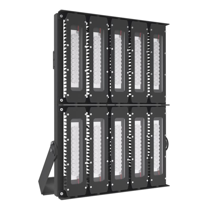 Прожектор светодиодный LAD LED R700-10-PC-120-750-D48-1000L1 ST 1000Вт IP67 5000К 230В CRI70 КСС типа "Д" крепление на лире ЛАДзавод LADR710PCLS750D481000L1ST