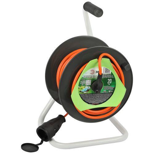 Удлинитель на катушке 1х20м с заземл. RP-1e-3x1.5-20m ПВС 3х1.5 Эра Б0059775