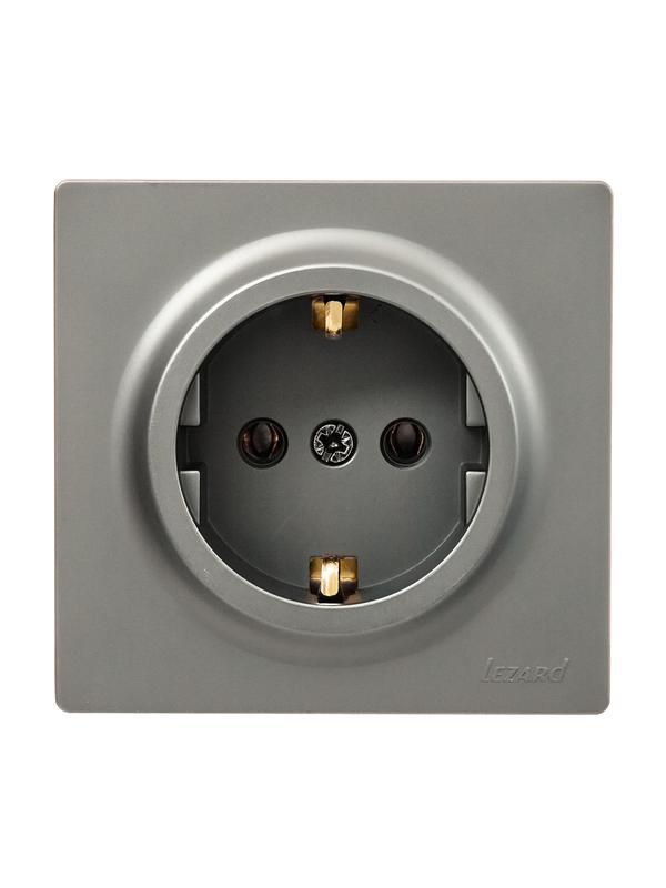 Розетка 1-м ОП LETO с заземл. ПБТ платина LEZARD 752-3500-122B