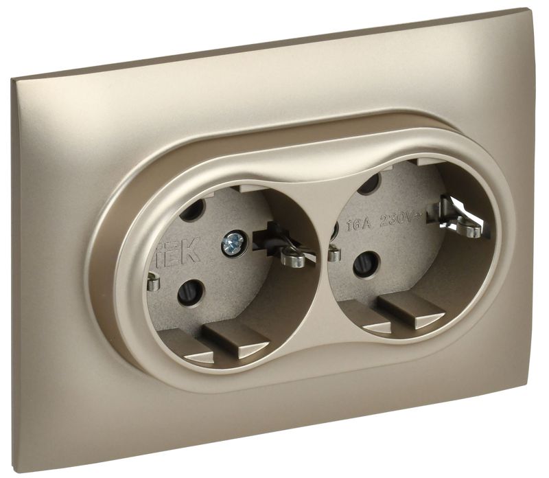 Розетка 2-м SKANDY 16А с заземл. защ. шторки в сборе SK-R07Sh шампань IEK SK-R24-16-K37-F
