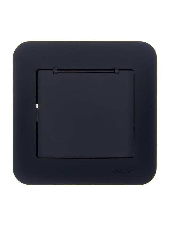 Розетка 1-м СП ASTI 16А IP20 с заземл. с крышкой термопласт в сборе черн. бархат. LEZARD 7081-4242-123В