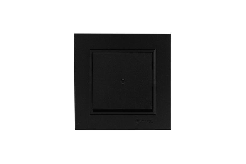 Выключатель одноклавишный проходной Karea черн. Makel 56054005