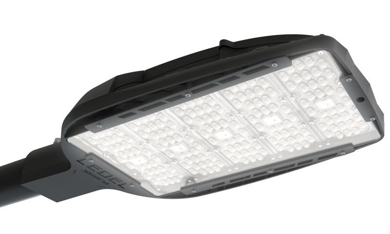 Светильник светодиодный Street X1 Pro/250/Ш8М/740/К5/05/MT-КМ/К/230AC IP66 RAL7015 SG LEDEL XP250-8412-425-1281