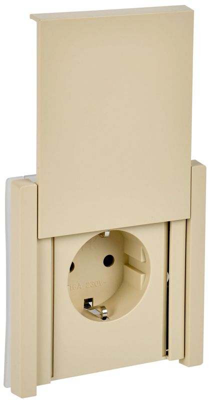 Розетка СП FORTE&PIANO 16А IP44 FP421 с заземл. защ. шторки с крышкой винт. крепл. ваниль IEK FP-R16-16-44-K10