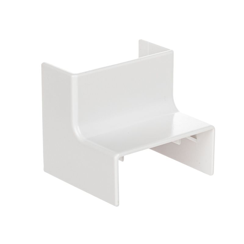 Угол для кабель-канала внутр. 15х17 AIM бел. (розн. 2шт) DKC 00390R