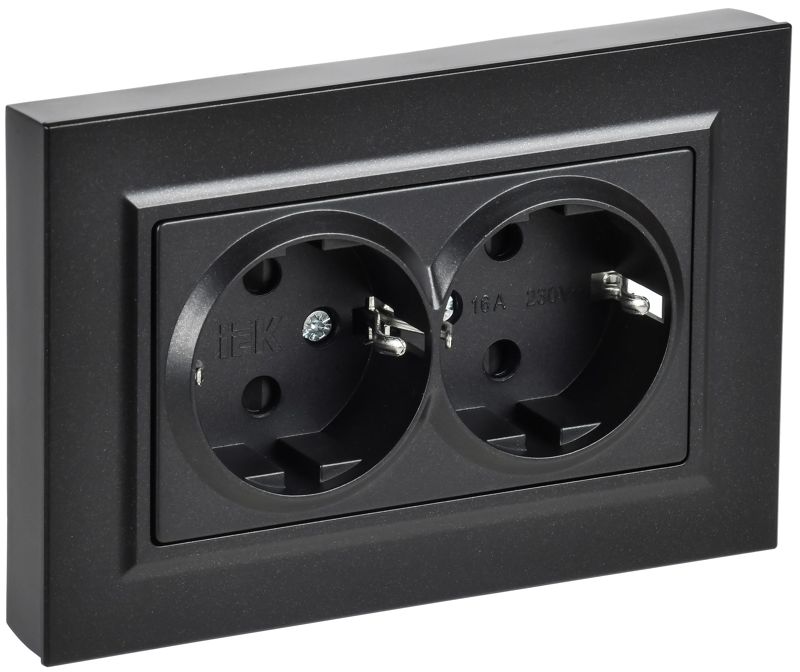 Розетка 2-м СП BRITE РСшПл12-3-БрЧ 16А в сборе с заземл. защ. шторки плоская черн. IEK BR-R28-16-K02-F