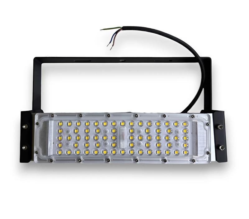 Светильник светодиодный ДСП 50Вт 5000К IP67 8000лм 85-265В 315х140х75мм промышлен. на лире KRASO PR(V)-50