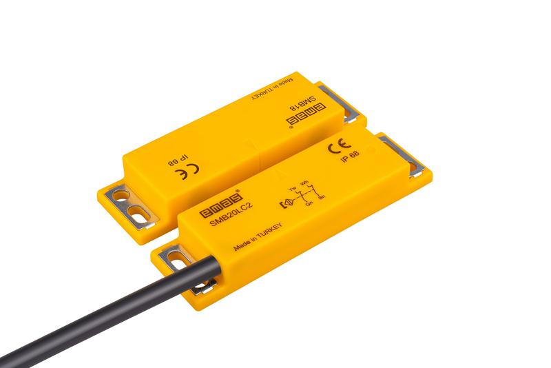 Датчик магнитный (2НЗ) провод 2м (расст. сраб. 8мм) левый выход IP68 EMAS SMB20LC2-B18