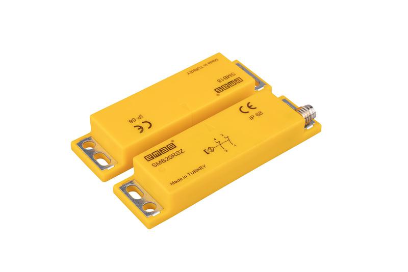 Датчик магнитный (2НЗ) разъем M8х4 (расст. сраб. 8мм) правый выход IP68 EMAS SMB20RSZ-B18