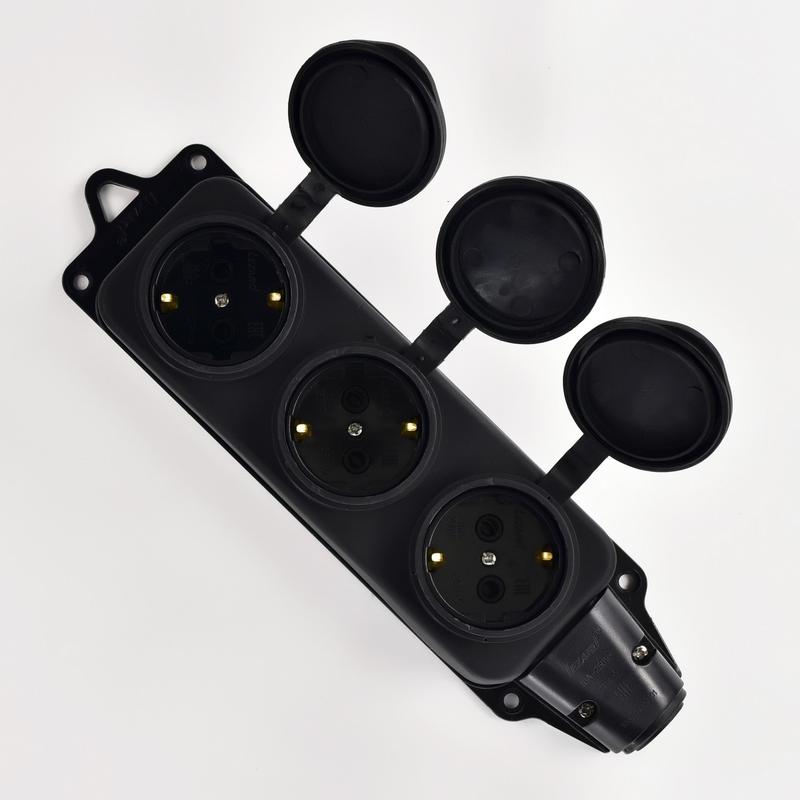 Розетка стандарта СЕЕ накладного монтажа