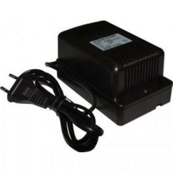 Источник стабилизированного питания АТ-12/15 (12В стабилизированный; ток 1.5А круглосут./2А макс.) AccordTec 211536