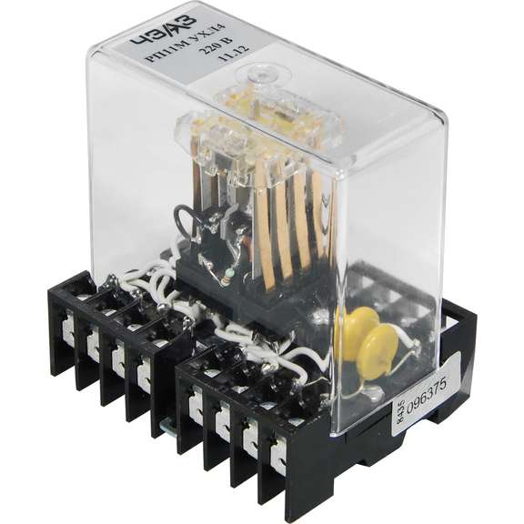 Реле промежуточное РП-11М 220В передн. присоед. ЧЭАЗ A8119-77951149