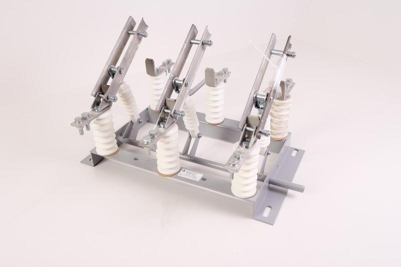 Разъединитель РВ-10/400 УХЛ2 Электрофарфор 00000516