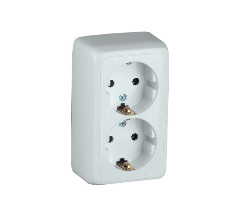 Розетка 2-м ОП Альфа 16А IP20 250В с заземл. с изолир. пластиной бел. HEGEL РА16-153