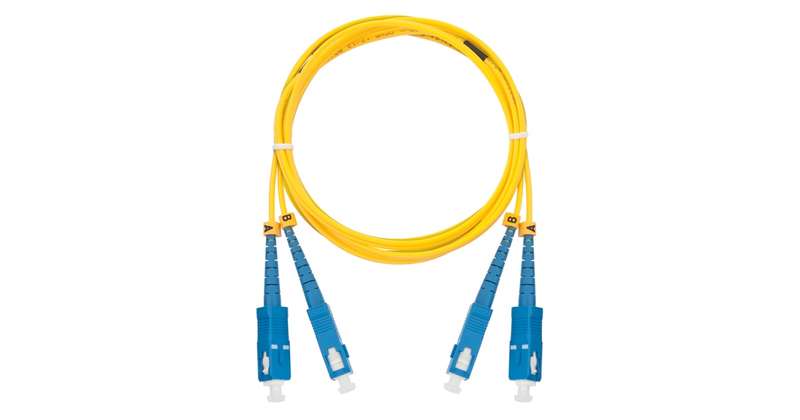 Патч-корд NMF-PC2S2C2-SCU-SCU-003 волоконно-оптический соед. одномод. 9/125мкм стандарта OS2 SC/UPC-SC/UPC двойн. LSZH нг(В)-HFLTx 2мм желт. 3м NIKOMAX NMF-PC2S2C2-SCU-SCU-003