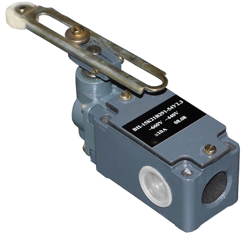 Выключатель путевой ВП-15К21Б291-54У2.3 1НО+1НЗ 10А IP54 рычаг с роликом регулир. по длине полумгновенного действия A8014-80086067